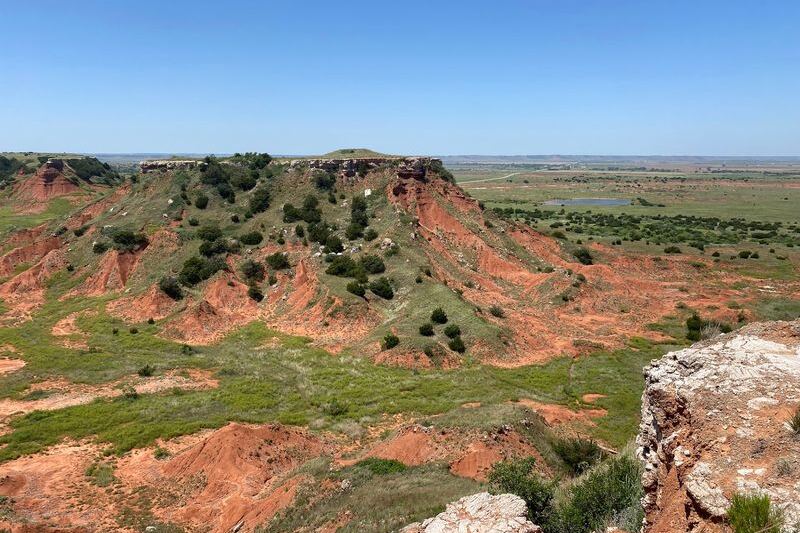 Wind-Carved Sandstone Formations Twist Into Strange Shapes Across This Free Oklahoma State Park