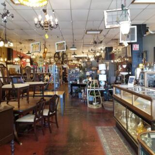 This Giant Oklahoma Vintage Store Lets You Fill Your Backseat With Treasures for Almost Nothing