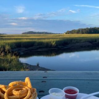This Old-School Essex Fish House Is Worth the Drive for Fried Clams, Scallops, and Haddock by the Marsh
