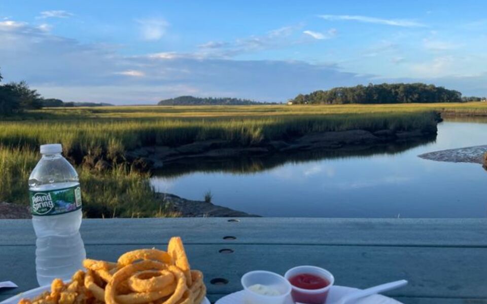 This Old-School Essex Fish House Is Worth the Drive for Fried Clams, Scallops, and Haddock by the Marsh