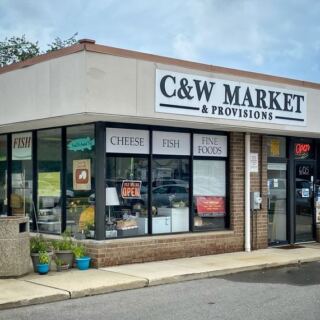 These 7 Illinois Cheese Shops Have Cheeses Worth Driving Across The State For