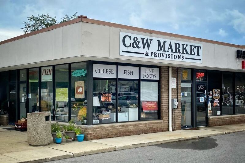 These 7 Illinois Cheese Shops Have Cheeses Worth Driving Across The State For