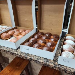 This Old-School Chicago Polish Bakery Has Baked Fresh Rye And Paczki By Hand For Over 25 Years