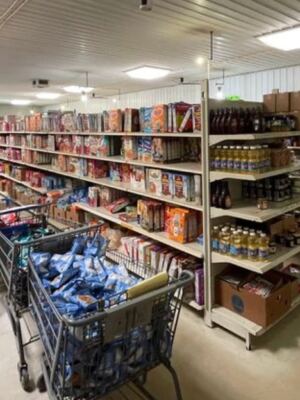 This Amish-Run Discount Grocery in Losantville, Indiana Makes Sandwiches to Order at Prices That Shock Shoppers