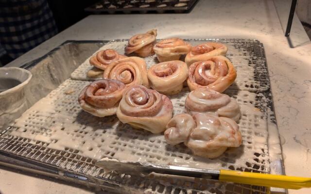 This Florida Gem Bakes More Than 1,000 Famous Cinnamon Rolls Every Single Day in Port Orange