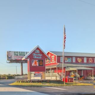 9 Florida Roadside Fruit Stands Where You Fill a Bag With Just-Picked Citrus for Pocket Change