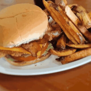 This No-Frills Kansas City, Kansas, Restaurant Has Become a Local Favorite for Classic Comfort Food
