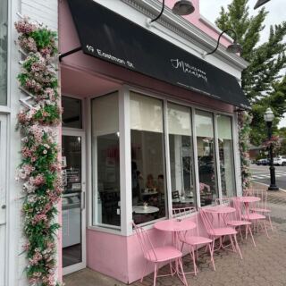 This New Jersey Pastry Shop Makes Macarons And Croissants Feel Like A Little Slice Of France