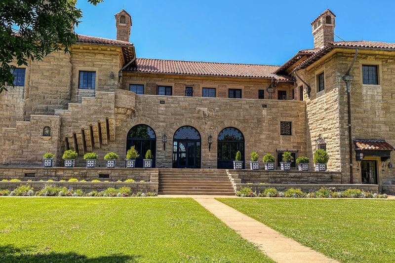 This Oklahoma Oil Baron’s Prairie Palace Hides Unbelievable Secrets Behind Its Grand Walls