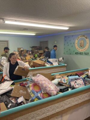 Unlike Most Bin Stores, This Tennessee Shop Sorts Its Amazon Returns Into Clean, Full Bins