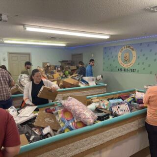 Unlike Most Bin Stores, This Tennessee Shop Sorts Its Amazon Returns Into Clean, Full Bins