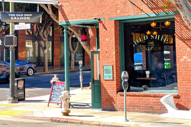 15 Oldest Main Street Businesses in America Still Open Today