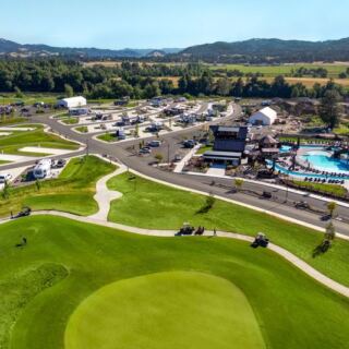 Golfers Finish Their Round and Float Oregon’s Biggest Lazy River at This Former Gravel Mine