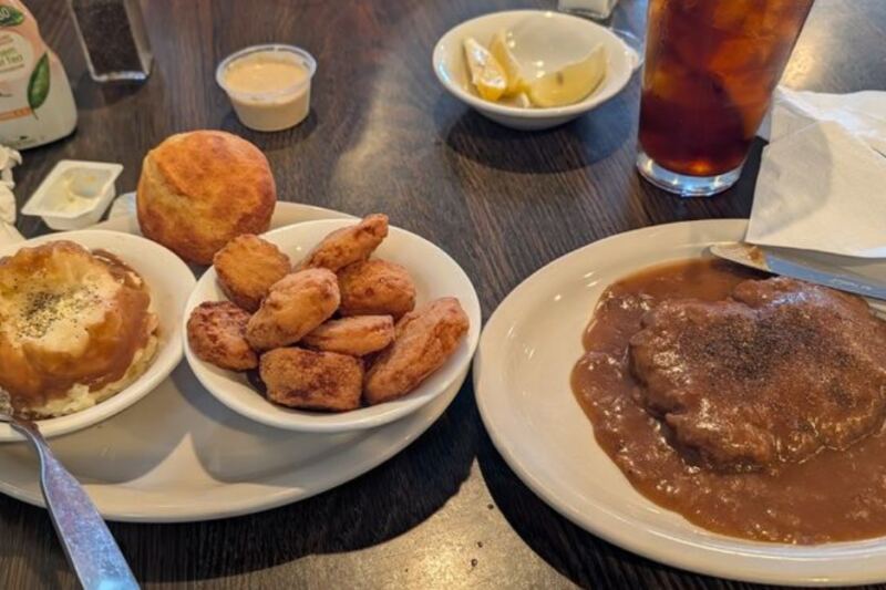 This Kingsport Restaurant Serves Some of the Best Down-Home Cooking Locals Quietly Keep to Themselves