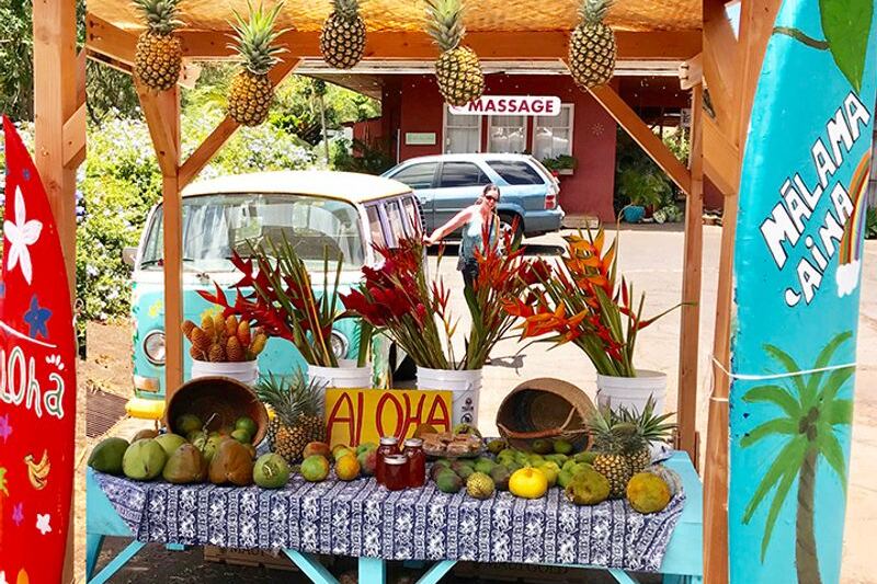 This Little Hawaii Fruit Stand Is Worth The Stop For Just-Picked Mangoes, Local Honey, And Fresh-Cracked Coconuts