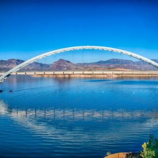 Cross This Arizona Bridge Over Roosevelt Lake and You’ll Feel Like You’re Floating Above the Water
