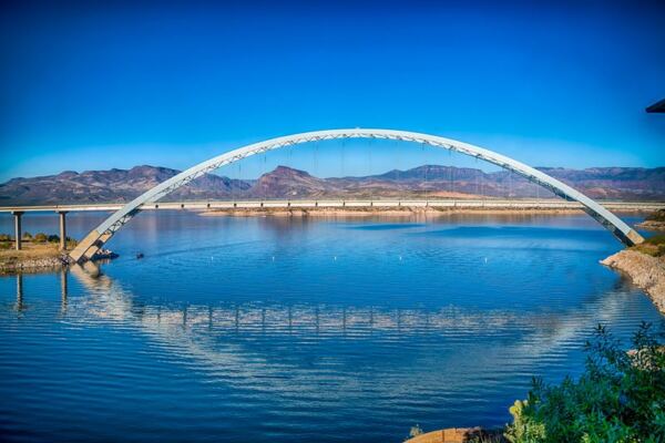 Cross This Arizona Bridge Over Roosevelt Lake and You’ll Feel Like You’re Floating Above the Water