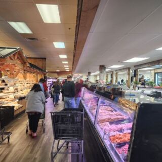 This New Jersey Amish-Style Market Draws Crowds for Deli Sandwiches, Soft Pretzels, and Fresh Donuts