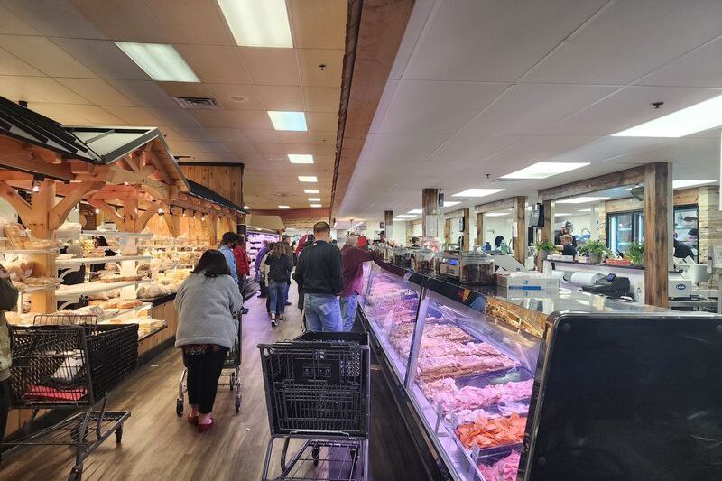 This New Jersey Amish-Style Market Draws Crowds for Deli Sandwiches, Soft Pretzels, and Fresh Donuts