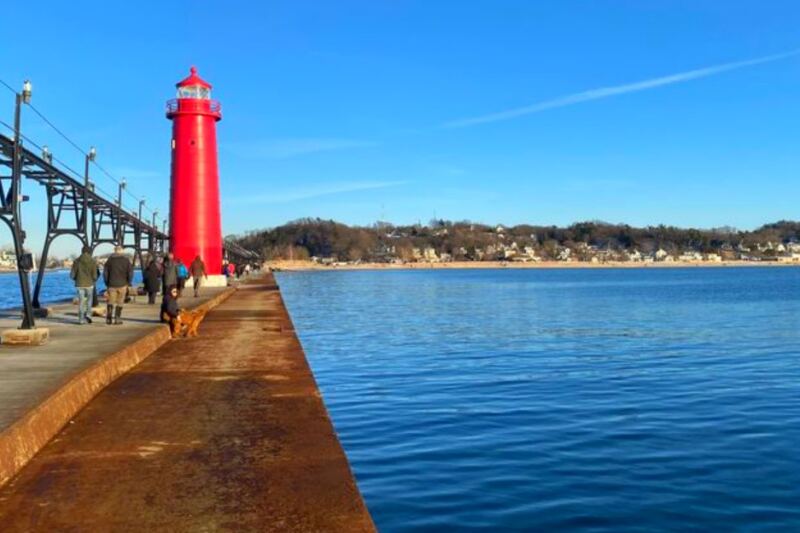 15 U.S. States With the Most Lakes (Ranked)