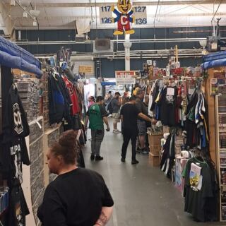 Bargain Hunters Lose Whole Saturdays at This Sprawling Massachusetts Flea Market