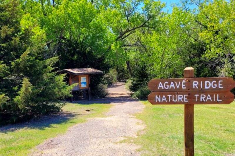 14 Kansas Hiking Trails With Surprisingly Beautiful Views