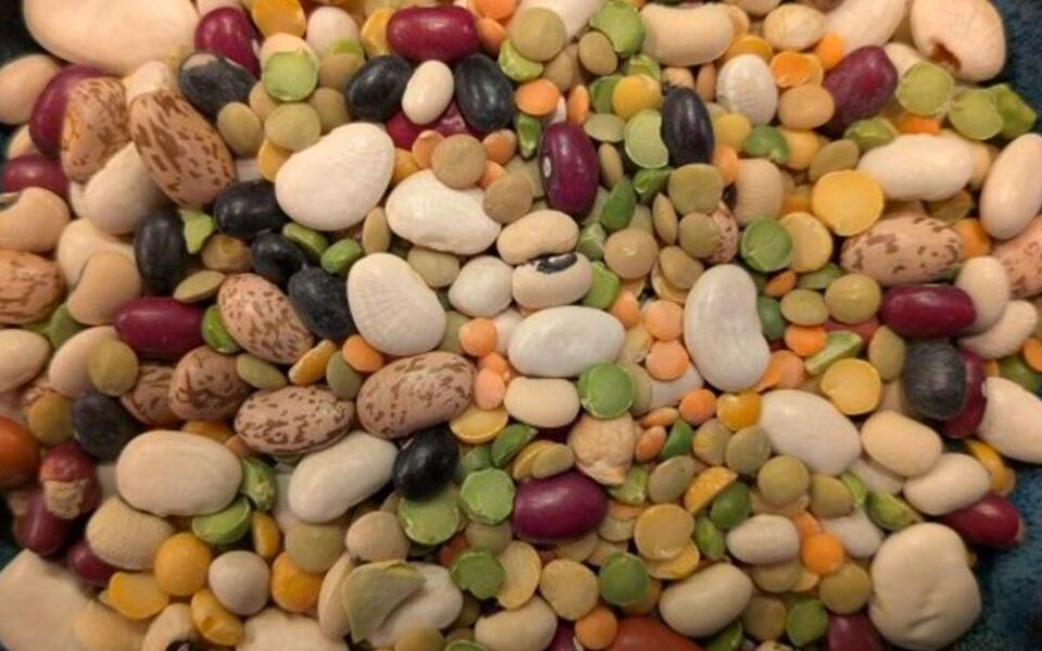 12 Foods That May Help Keep Your Blood Pressure in Check