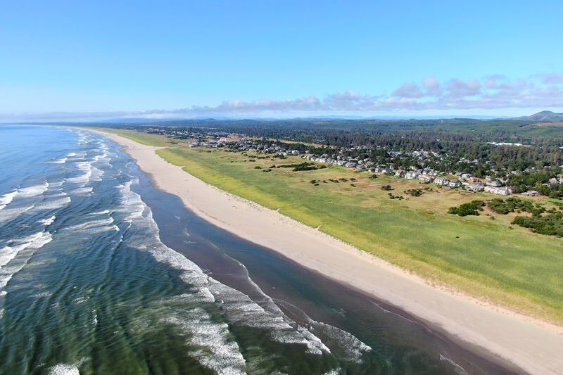 4 Oregon Beaches Where You Can Fill A Pocket With Sea Glass In One Afternoon