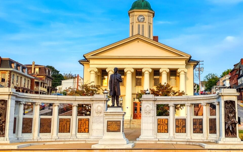 14 Pennsylvania Towns With Beautiful Historic Courthouses