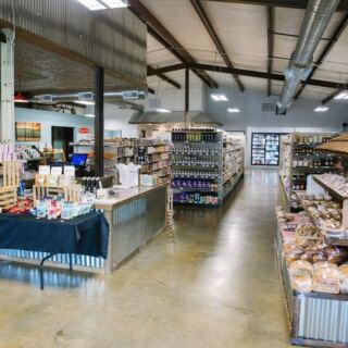 This Amish-Style Country Store In Texas Slices Your Sandwich Meat To Order And Bakes The Bread By Hand