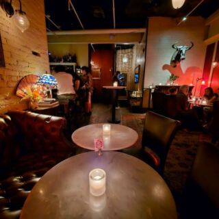 This Boston Speakeasy Hides Behind an Unmarked Alley Door Downtown, and Finding It Feels Like a Secret