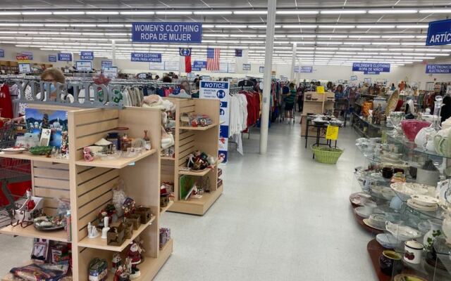 This North Carolina Thrift Store Is So Big You’ll Lose Your Shopping Partner Inside