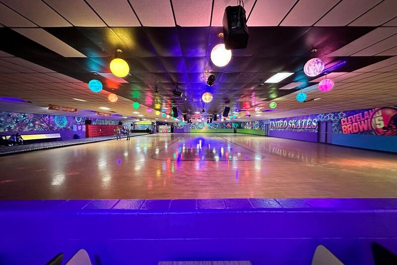 Everyone Chases Cedar Point’s Coasters, But This Ohio Roller Rink Brings Back The Skate-Night Magic