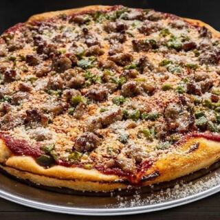 Wedgewood Pizza In Austintown Ohio Bakes A Pie Locals Have Argued Over For Decades