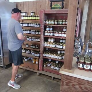 This Oklahoma Orchard Lets You Fill One Basket With Blackberries And Fresh-Picked Apples On A Single Visit