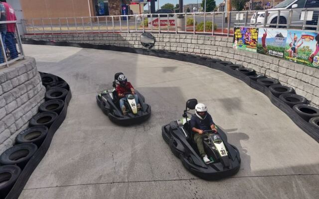 This Massive Tennessee Go-Kart Track Turns an Ordinary Day Into an Adrenaline-Fueled Race for All Ages