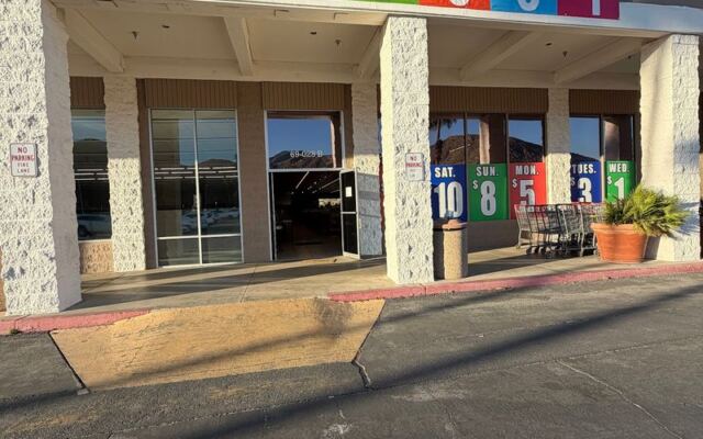 At This California Bin Store, the Day You Shop Sets the Price—and Every Bin Hides a Bargain
