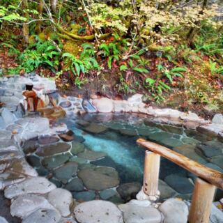 Phones Get Locked Away at This Adults-Only Oregon Spa, and Soaking Is the Only Plan