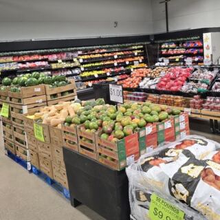 Frugal Minnesota Families Swear By This Discount Grocery Store for Stretching Their Budget