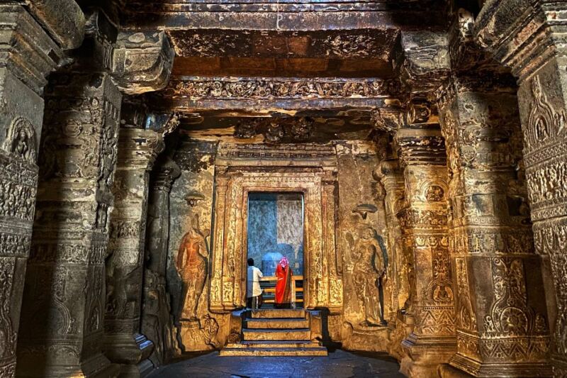 15 Astonishing Features of a Temple Carved From a Single Rock