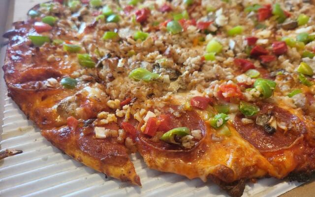 Deep In Dayton A Family Pizzeria Cuts Its Square Pie Into Crackly Party-Cut Strips