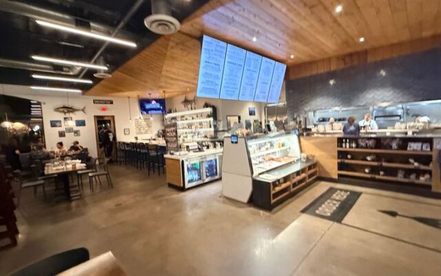 At This Scottsdale Seafood Market The Counter Is Fresh And You Take Dinner Home