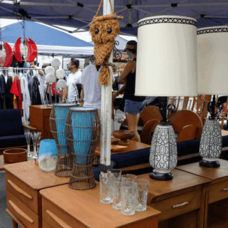 This Sprawling California Antique Market Draws Hundreds of Vendors and Hours of Vintage Treasure Hunting
