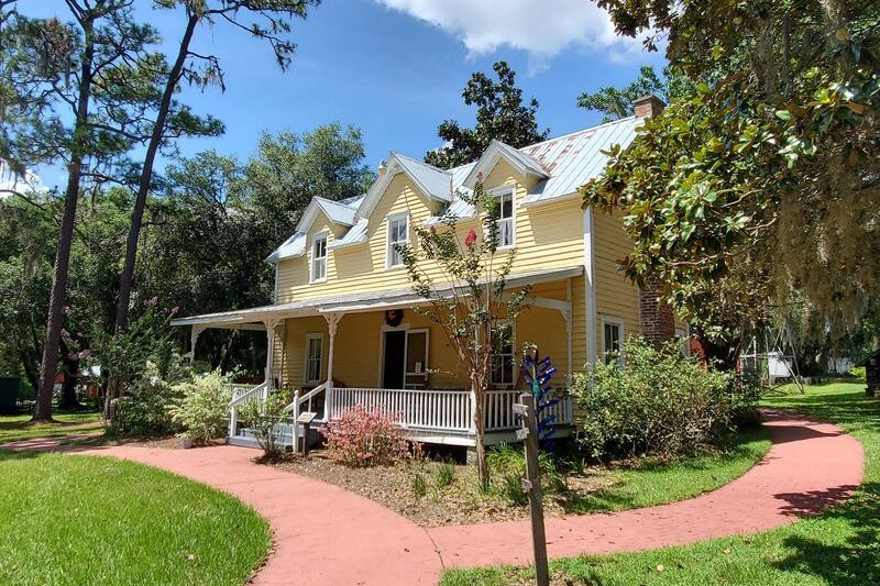 This Old Florida Village Near Dade City Recreates 1800s Pioneer Life for Just $12