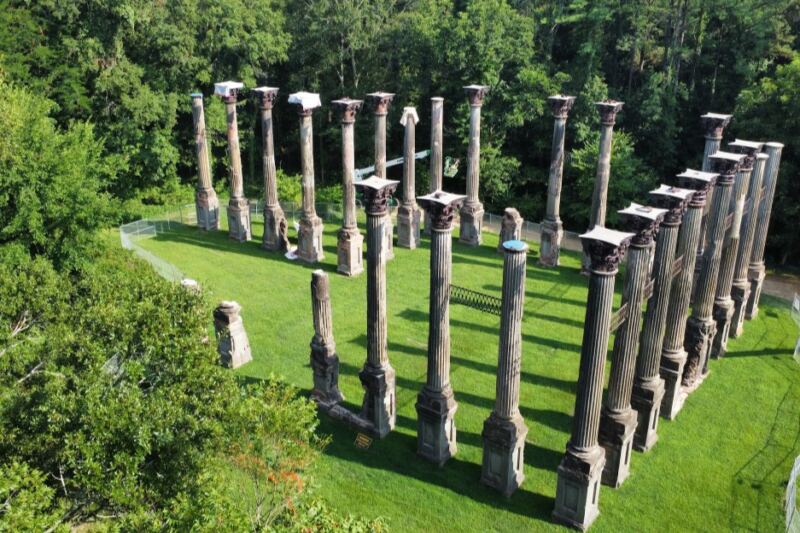 This Mississippi Mansion Burned Down In 1890, But 23 Giant Columns Still Stand