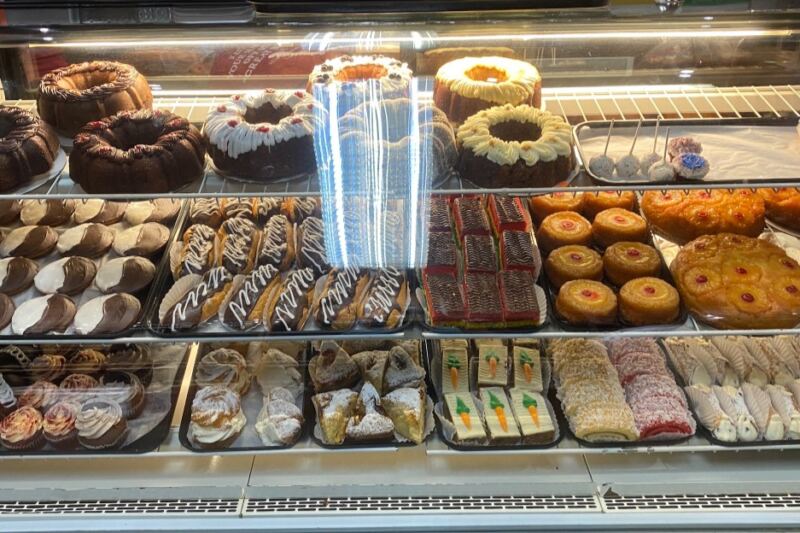 This Nevada Bakery Supplies Hotels And Casinos But Anyone Can Shop Here