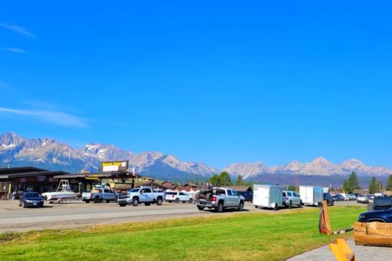 This Stanley Dining Spot Serves Travelers and Outdoor Adventurers in Idaho’s Sawtooth Country