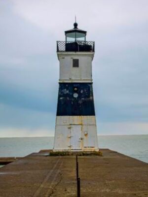 10 Pennsylvania Lighthouses, Beacons, and Maritime Landmarks Worth Visiting