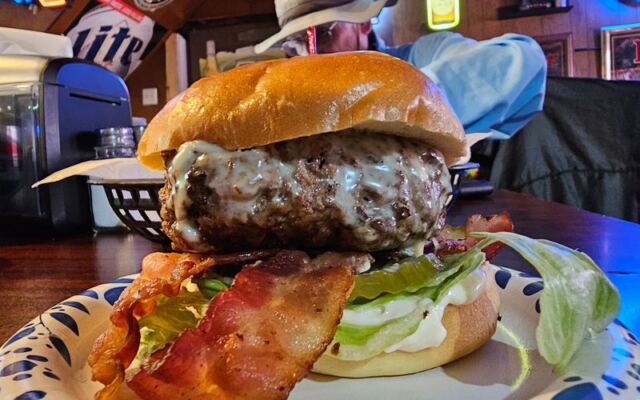 This No-Frills Ohio Restaurant Griddles Cheeseburgers So Massive They’re Famous Statewide