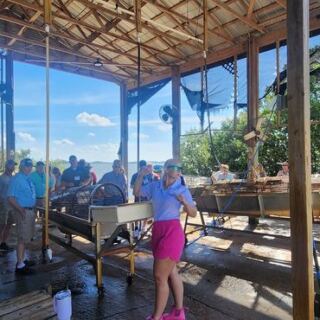 Most Floridians Drive Right Past Cedar Key’s Tiny Clam Farm Shop Without Stopping